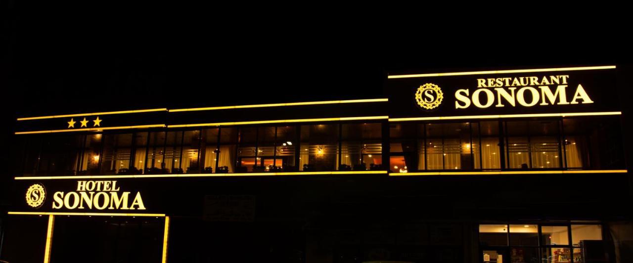 Hotel Sonoma Kosovo Polje Exterior photo